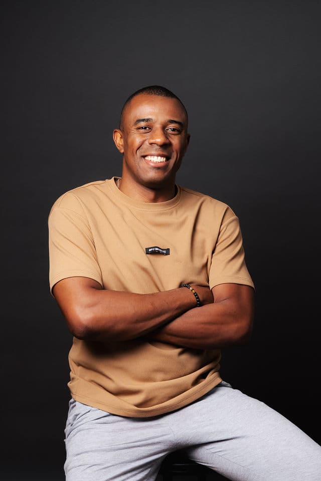 Douglas - Instrutor Workshop Multimídia